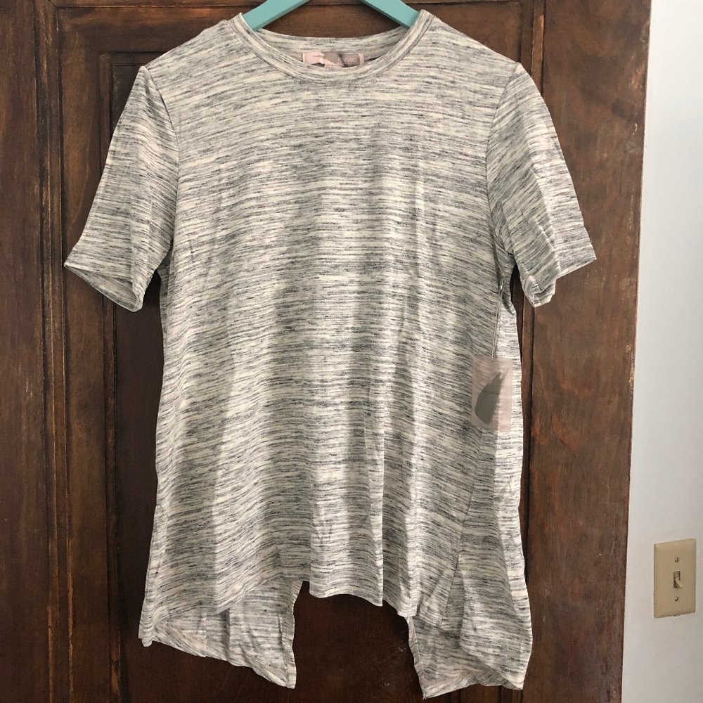Forever 21 Gray Top